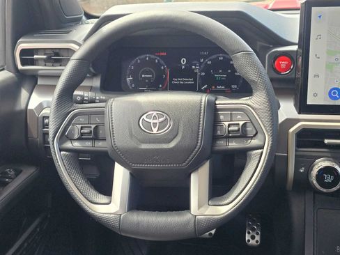 Used 2024 Toyota Tacoma TRD Sport w/ TRD Sport Premium Package AWD/4WD image 19