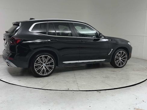 Used 2024 BMW X3 xDrive30i AWD/4WD image 9