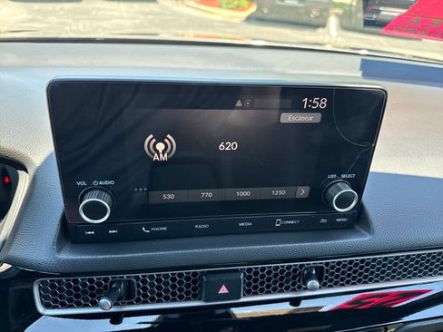 Used 2025 Honda Civic Sport image 31