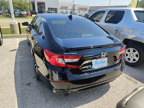 Used 2022 Honda Accord Sport image 6