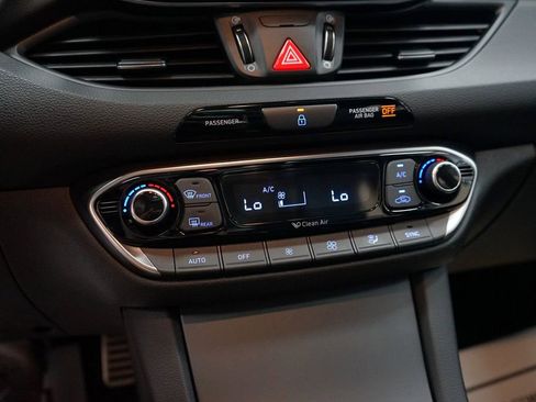 Used 2019 Hyundai Elantra GT N Line w/ Tech Package 03 FWD image 39