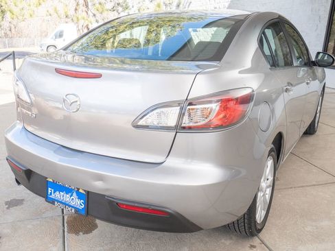 Used 2011 MAZDA MAZDA3 i Touring image 6