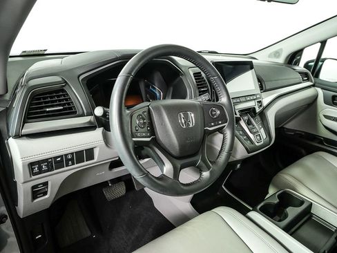 Used 2022 Honda Odyssey EX-L image 4