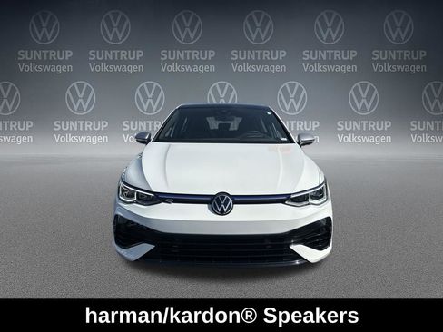 Used 2022 Volkswagen Golf R 2.0T image 10