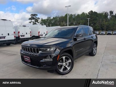 Used 2023 Jeep Grand Cherokee Limited w/ Luxury Tech Group II