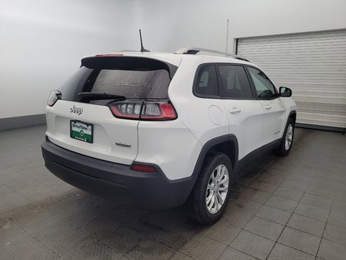 Used 2020 Jeep Cherokee Latitude FWD image 9