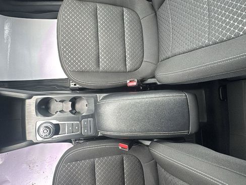 Certified 2024 Ford Escape Active AWD/4WD image 22
