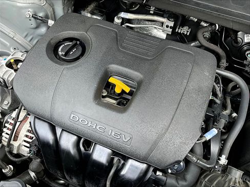 Certified 2024 Kia Seltos S FWD image 30
