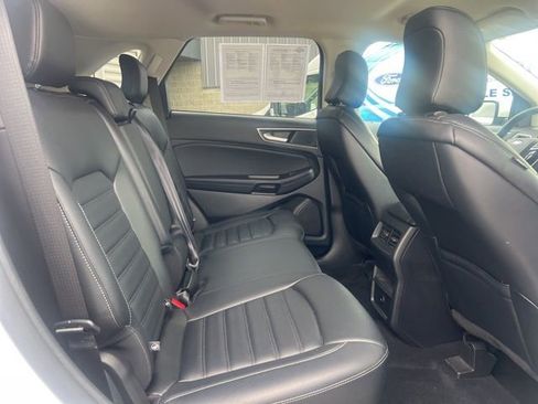 Used 2023 Ford Edge SEL AWD/4WD image 14