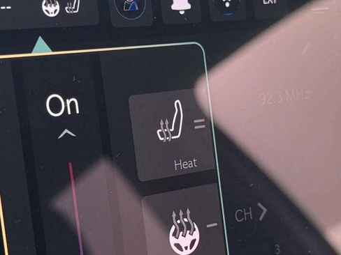 New 2026 Jeep Compass Limited image 32