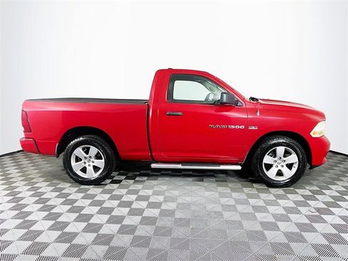 Used 2012 RAM 1500 Express image 9