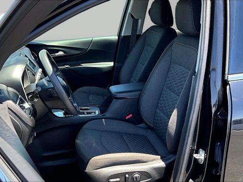 Used 2020 Chevrolet Equinox LT FWD image 25