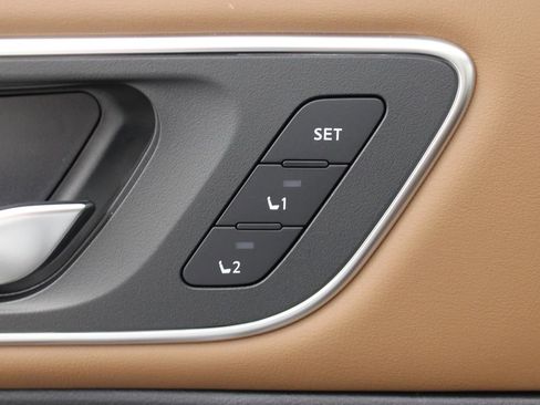 New 2026 Nissan Rogue Platinum AWD/4WD image 19