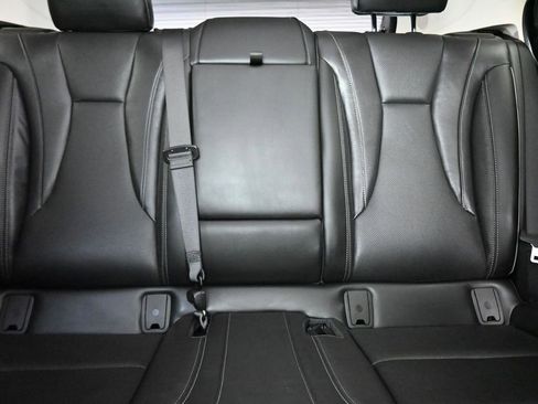 Used 2021 Buick Envision Essence AWD/4WD image 28