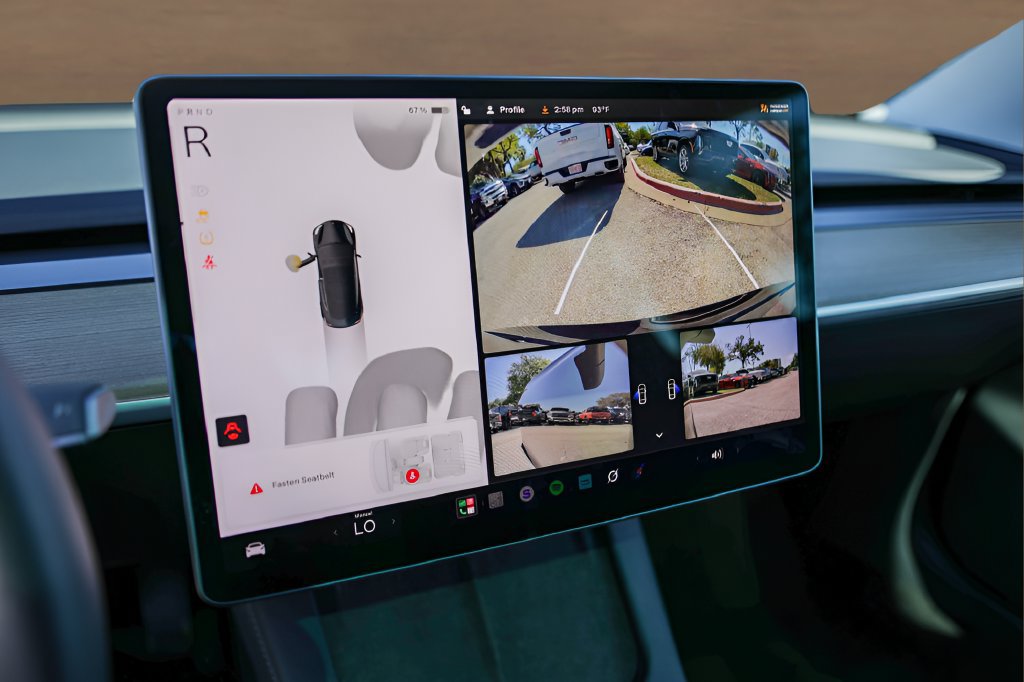 Used 2023 Tesla Model 3 Standard Range RWD image 15