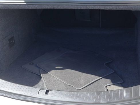 Used 2018 Cadillac XTS Luxury image 24