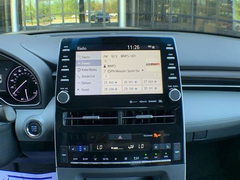 Used 2019 Toyota Avalon Limited w/ Advanced Safety Package FWD image 16