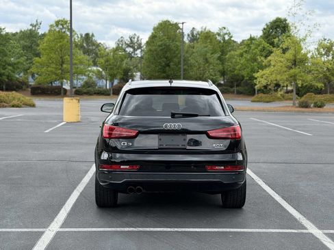 Used 2017 Audi Q3 2.0T Prestige w/ Prestige Package image 5