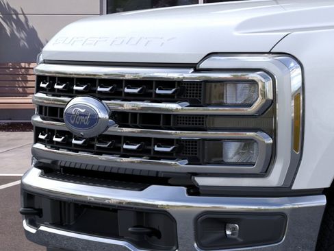 New 2026 Ford F250 4x4 Crew Cab Super Duty image 17