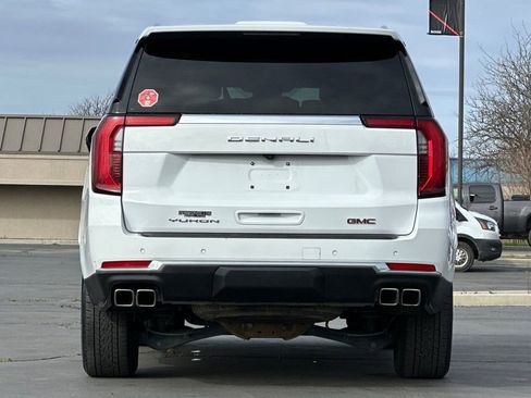 Used 2025 GMC Yukon Denali AWD/4WD image 5