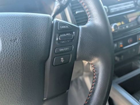 Used 2023 Nissan Titan PRO-4X w/ Pro-4x Convenience Package image 18