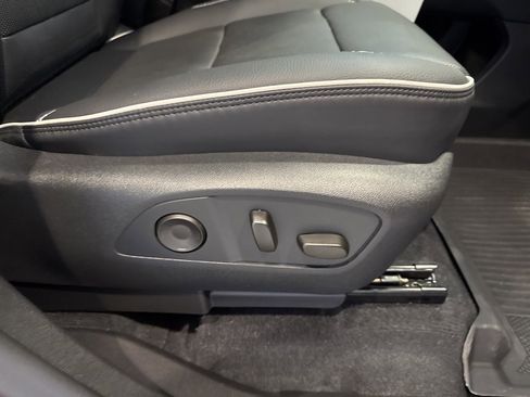Used 2024 GMC Acadia Denali w/ LPO, Floor Liner Package image 13