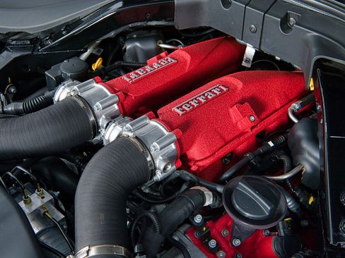 Certified 2021 Ferrari Roma RWD image 25