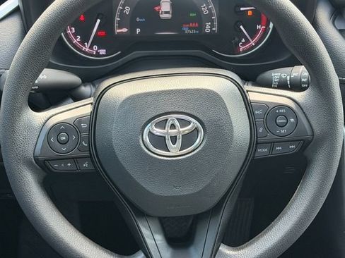 Used 2023 Toyota RAV4 XLE w/ Convenience Package FWD image 14