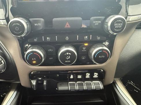 Used 2020 RAM 1500 Laramie image 22