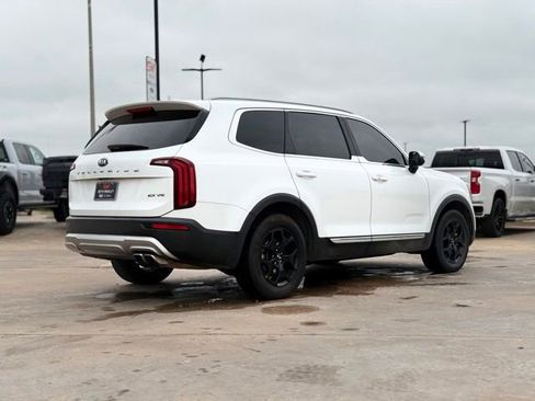 Used 2020 Kia Telluride EX FWD image 2