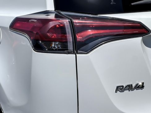 Used 2017 Toyota RAV4 LE w/ All Weather Liner Package FWD image 25