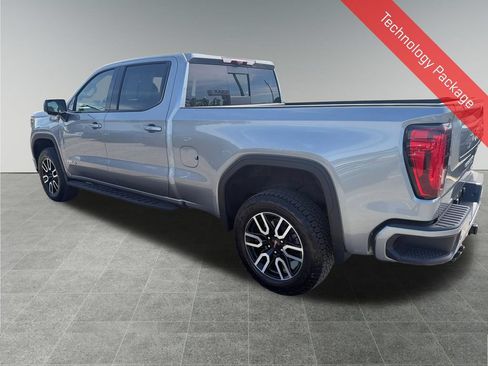 Used 2023 GMC Sierra 1500 AT4 w/ AT4 Premium Package AWD/4WD image 4