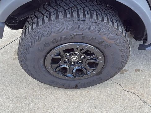 Used 2024 Ford Bronco Big Bend w/ Sasquatch Package image 15