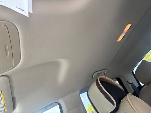 Used 2018 Chevrolet Colorado LT w/ LT Convenience Package RWD image 14