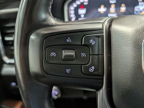 Used 2024 GMC Sierra 2500 Denali Ultimate AWD/4WD image 19