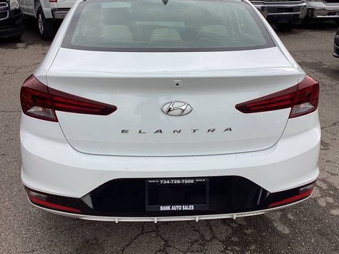 Used 2019 Hyundai Elantra SEL FWD image 9