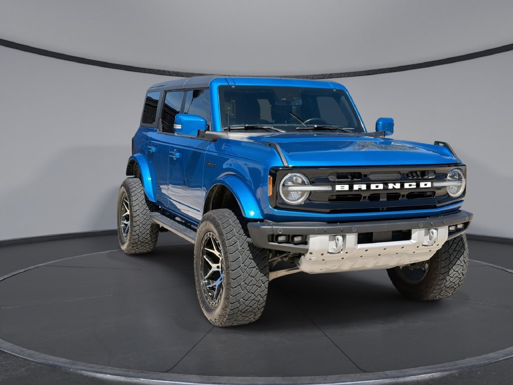 Used 2023 Ford Bronco Outer Banks AWD/4WD image 12