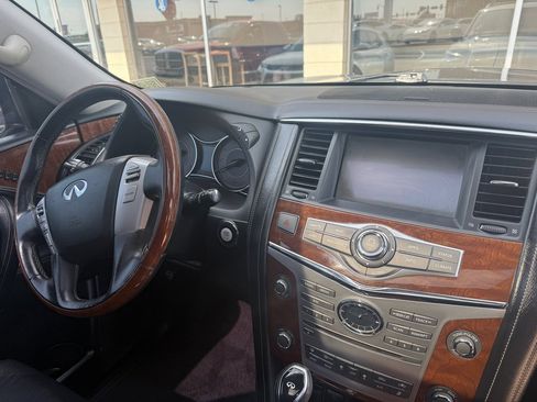 Used 2019 INFINITI QX80 Luxe w/ All-Season Package image 10