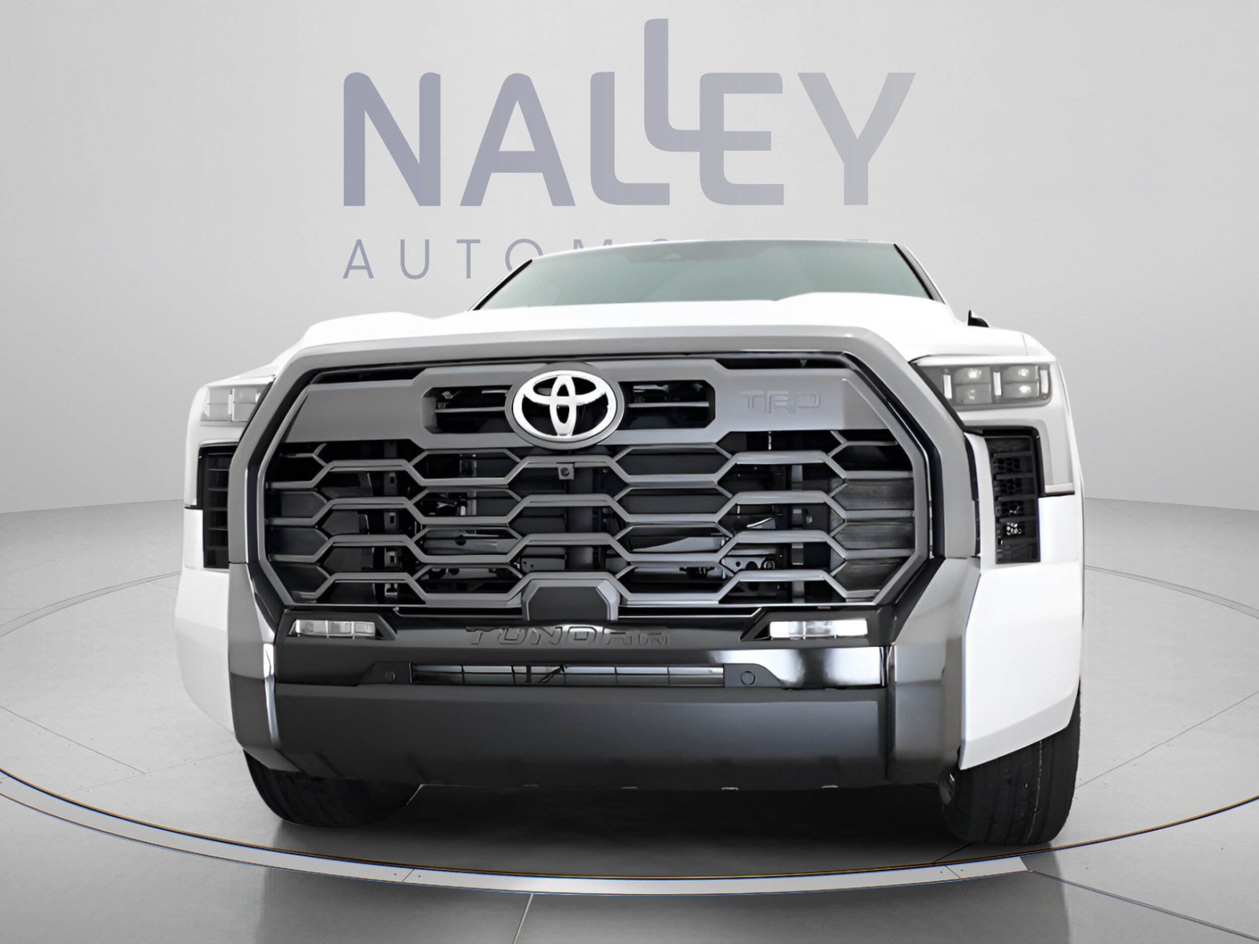 New 2026 Toyota Tundra Platinum w/ TRD Off-Road Package AWD/4WD image 30