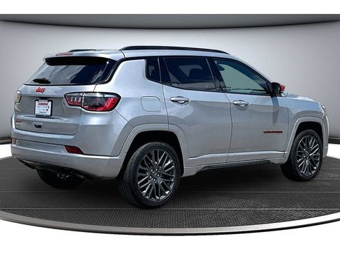 Used 2023 Jeep Compass Limited AWD/4WD image 18