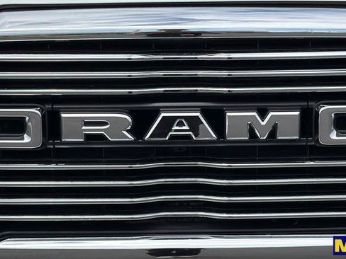 Used 2024 RAM 2500 Laramie w/ Safety Group AWD/4WD image 38