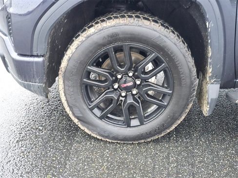 Used 2023 GMC Sierra 1500 Elevation w/ X31 Off-Road Package image 10