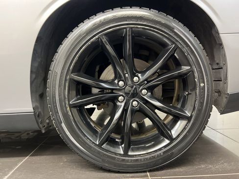Used 2016 Dodge Challenger SXT w/ Blacktop Package image 7