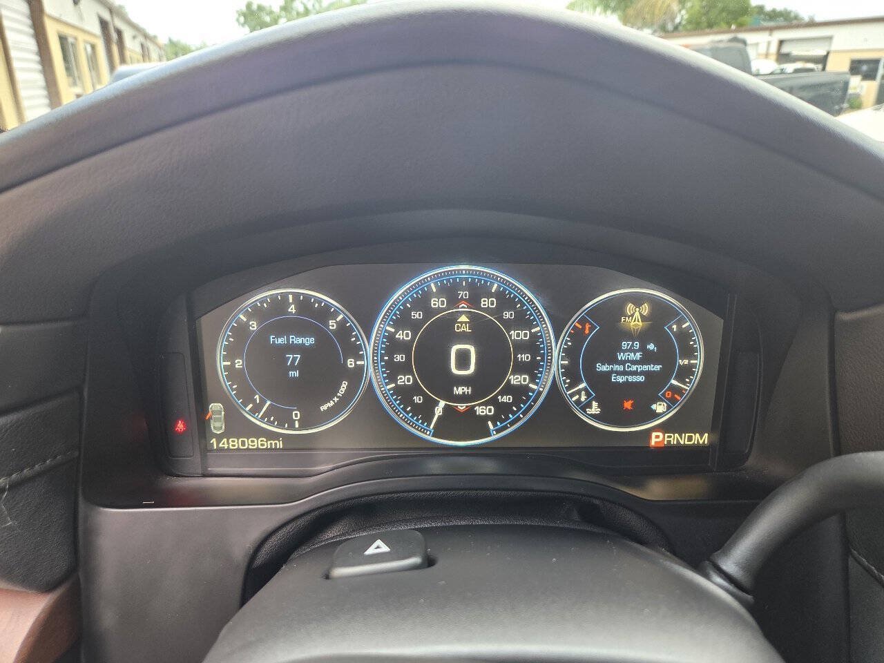 Used 2015 Cadillac Escalade Premium RWD image 10