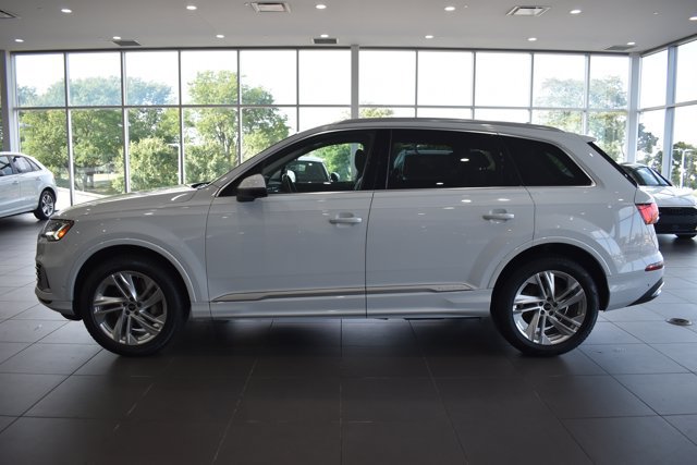 Used 2023 Audi Q7 3.0T Premium AWD/4WD image 4
