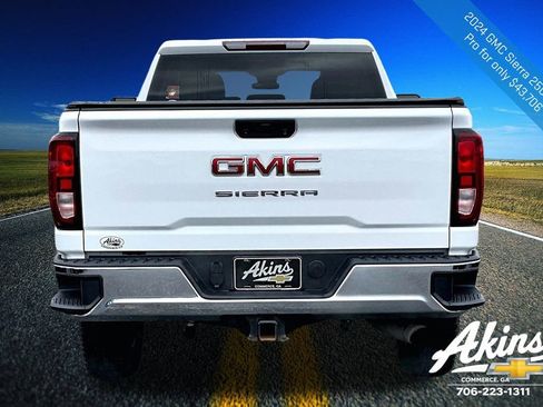 Certified 2024 GMC Sierra 2500 Pro w/ Convenience Package image 6