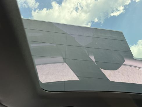 New 2026 Porsche Taycan AWD/4WD image 25