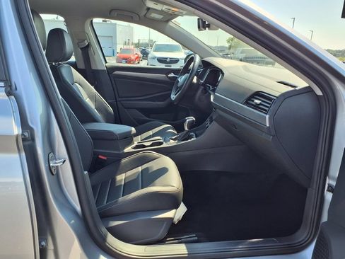 Used 2024 Volkswagen Jetta SE FWD image 22