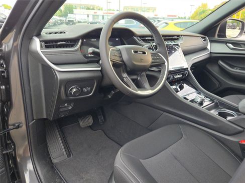 New 2025 Jeep Grand Cherokee Laredo w/ MOPAR Finishing Package image 23