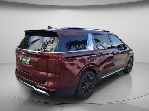Used 2022 Kia Carnival SX FWD image 6